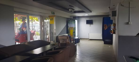 Vând sau închiriez  spațiu comercial dotat 