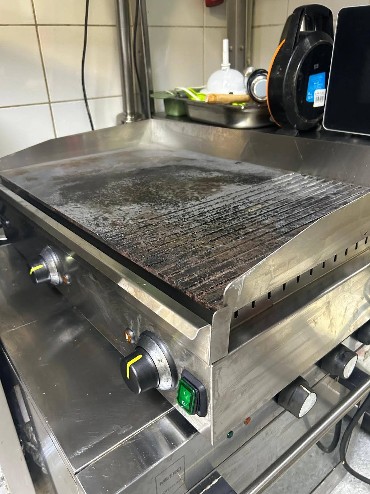 Cuptor, grill dublu, gratar electric mic si mare