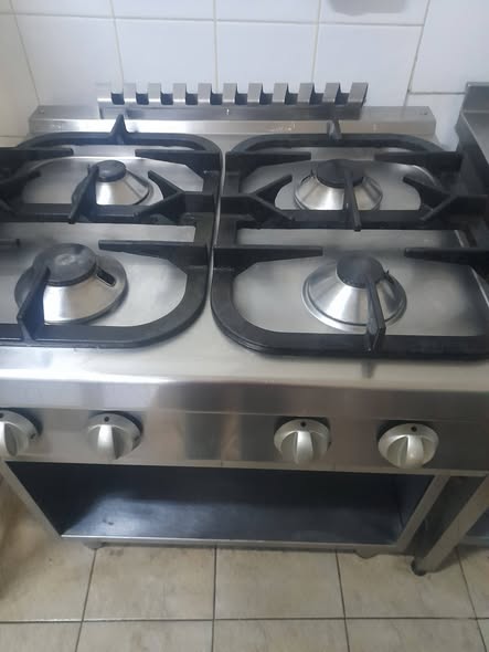 Aragaz profesional horeca