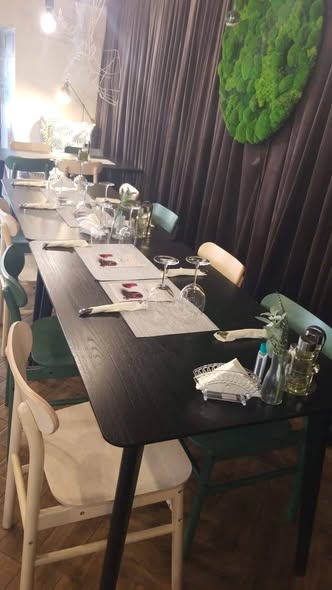 Scaune Ronninge 249/buc negociabil, avem 20 buc . Mese Negre Lisabo 549/ buc negociabil, avem 5 buc. - Imagine 2