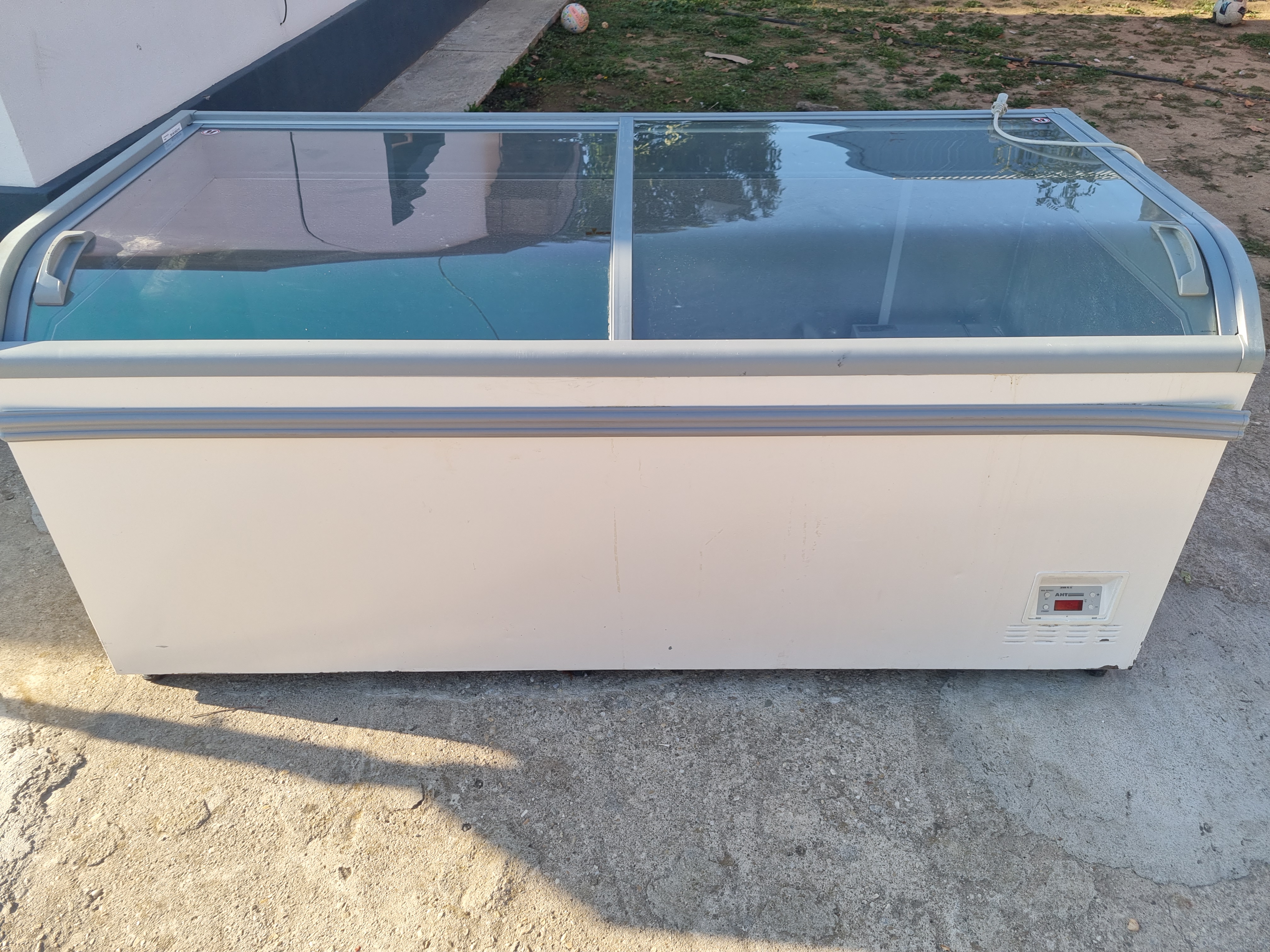 De vanzare lada congelate