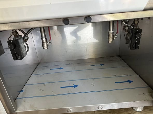 Friteusa profesionala pe gaz de 15 litri fiecare cuva - Imagine 2