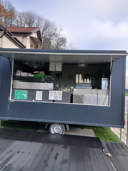 Rulota food truck complet utilata horeca – rulota fast food / street food inmatriculata Timisoara - Imagine 4