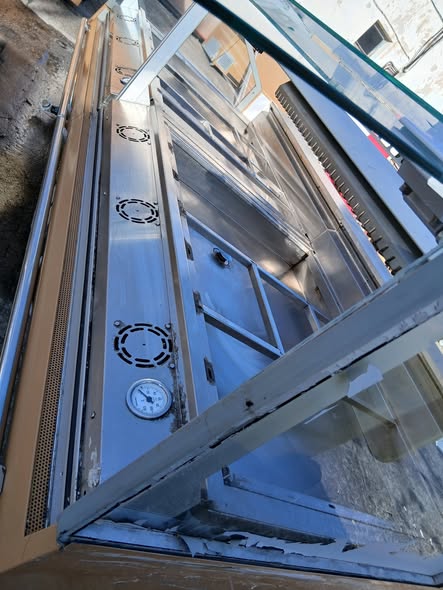 Masa calda horeca 2.5m inox cu vitrina – linie autoservire / catering profesional Timisoara