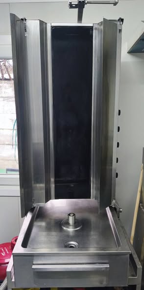 Aparat shaorma electric Kalitegaz 5 arzatoare – rotisor kebab profesional horeca Bucuresti - Imagine 2