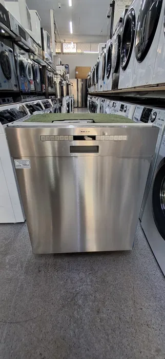 Masina de spalat vase Neff incorporabila – 13 seturi – A+++ – autodeschidere – NOUA – Garantie 📢 Descriere