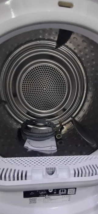 Uscator rufe AEG seria 9000 – 8kg – pompa de caldura – A+++ – NOU – Garantie - Imagine 3