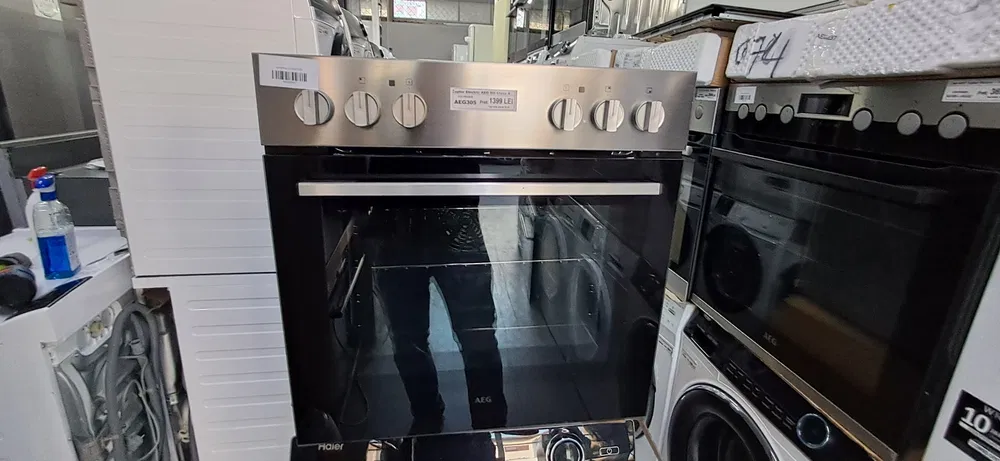 Cuptor electric AEG 65L – autocuratare hidrolitica – Clasa A – NOU – Garantie - Imagine 2