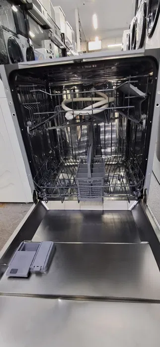 Masina de spalat vase Respekta incorporabila – 12 seturi – A++ – utilizata – Garantie - Imagine 2