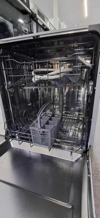 Masina de spalat vase Respekta incorporabila – 12 seturi – A++ – utilizata – Garantie - Imagine 3
