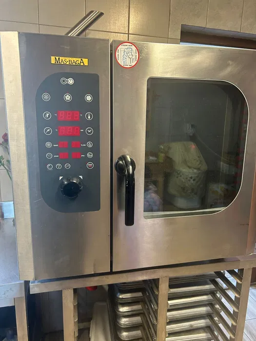 Cuptor profesional Mas-Baga 6 tavi GN – 380V – horeca – stare foarte buna