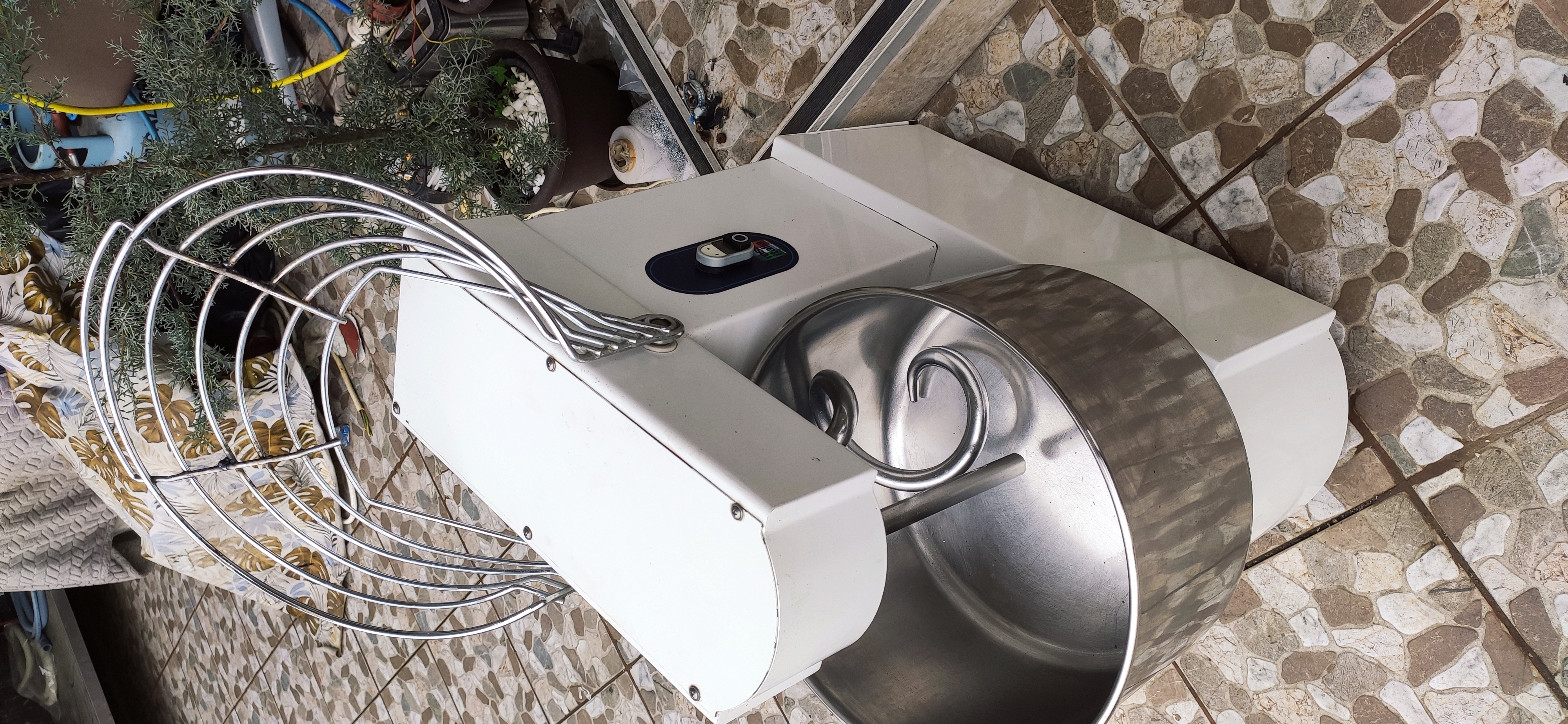 Malaxor Resto Italia trifazic 22 L 18 kg aluat  - Imagine 4