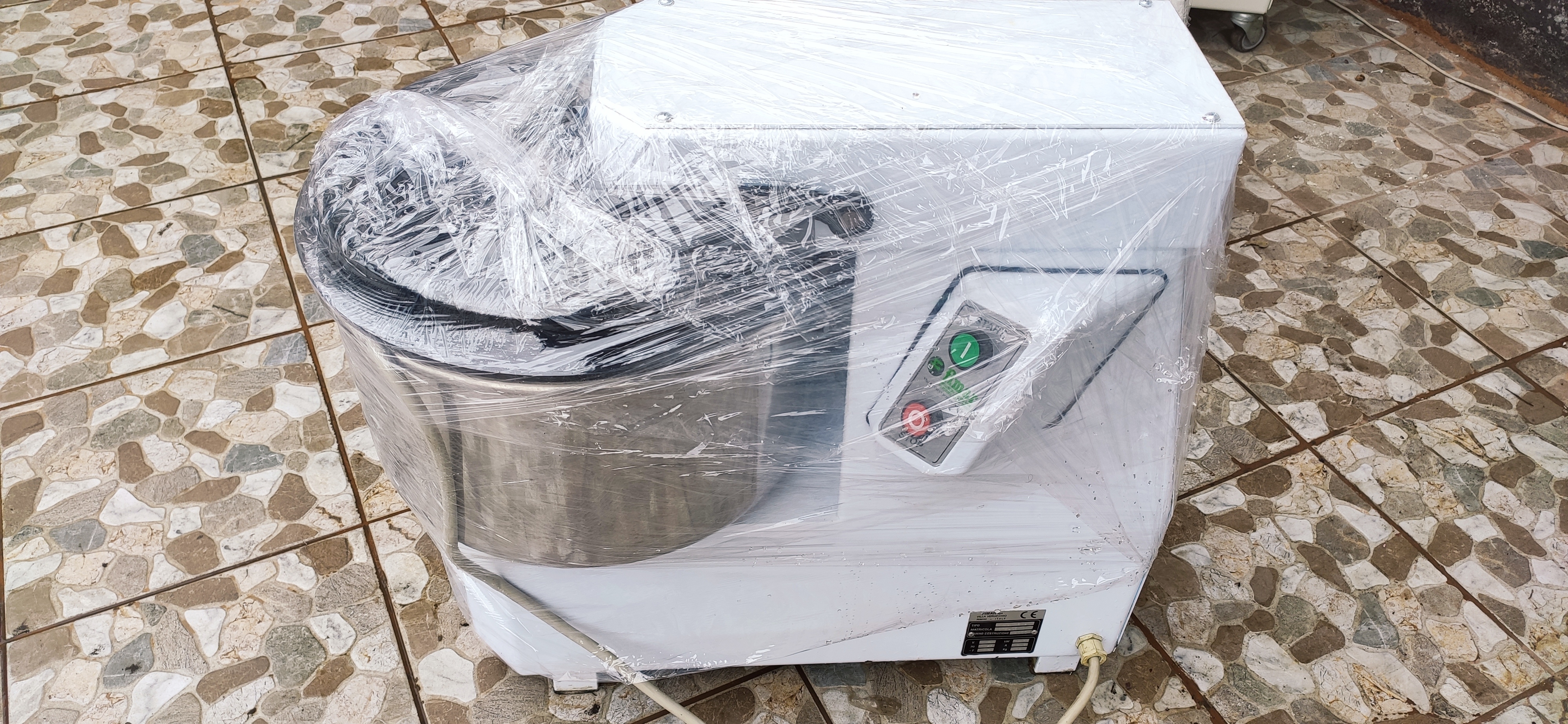 Malaxor trifazat Fimar Italia capacitate 22 L 18 kg aluat  - Imagine 2