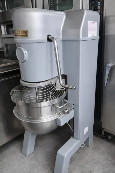 Malaxor planetar Hobart 40L profesional mixer cofetarie patiserie HoReCa