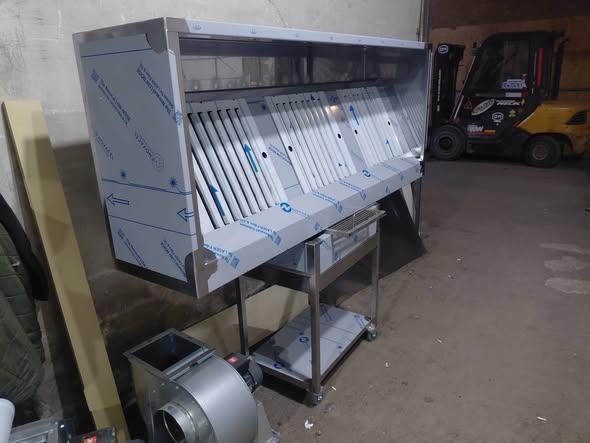 Hota profesionala inox HoReCa cu motor si filtre hota bucatarie restaurant
