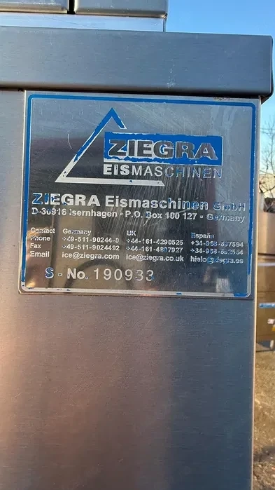 Mașină profesională de gheață ZIEGRA + sistem transport Follett – fulgi (flake ice) - Imagine 2