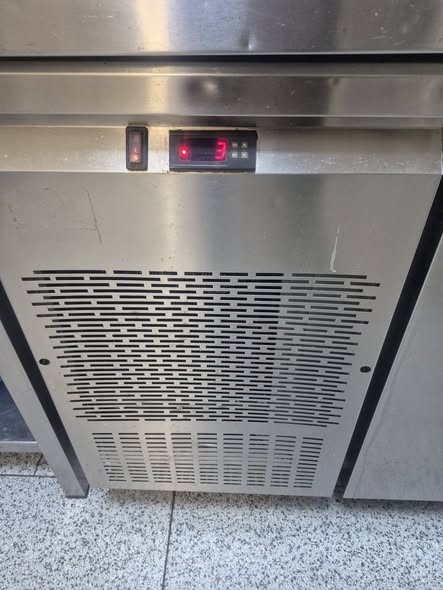 2 Mese frigorifice inox profesionale HoReCa – oferta pachet la pret avantajos | GastroHub