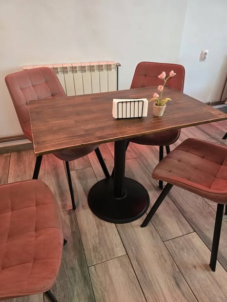 Vand set mese / masa  horeca din fag cu picioare metalice – ideale pentru restaurant, cafenea sau terasa - Imagine 2