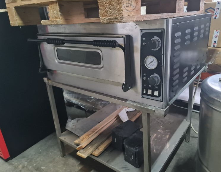 Cuptor Pizza Profesional 1 Camera – 4 Pizza Ø32 cm, 380V, Temperatura pana la 450°C - Imagine 2