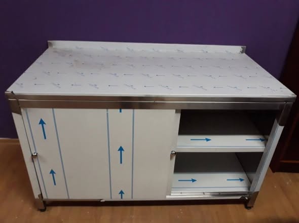 Mese Dulap Inox cu Usi Culisante | Linii de Autoservire HoReCa cu Reducere 50%