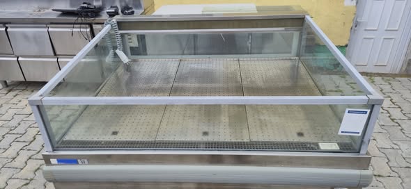 Vitrina Refrigerata Jordao pentru Expunere Produse – 120 Litri - Imagine 2