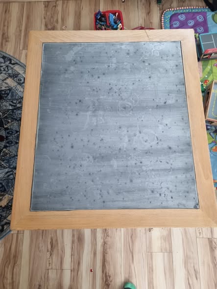 Mese pentru Restaurant si Cafenea 70 x 70 cm – Stare Buna