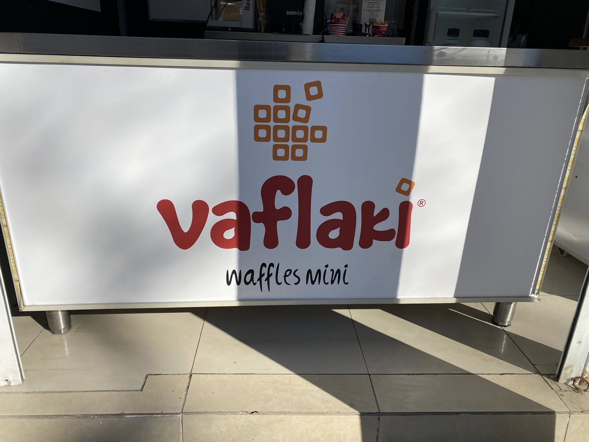 Masa Inox Profesionala Maxigel pentru Cafenea, Cofetarie sau Fast Food