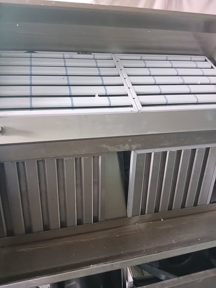 Hota profesionala inox 1 m x 1 m cu motor interior – ideala pentru bucatarii HoReCa - Imagine 2