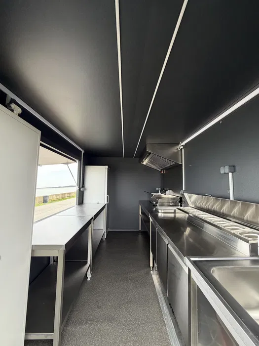 Rulota food truck  Burger Profesionala Complet Echipata pentru Street Food si Fast Food - Imagine 3