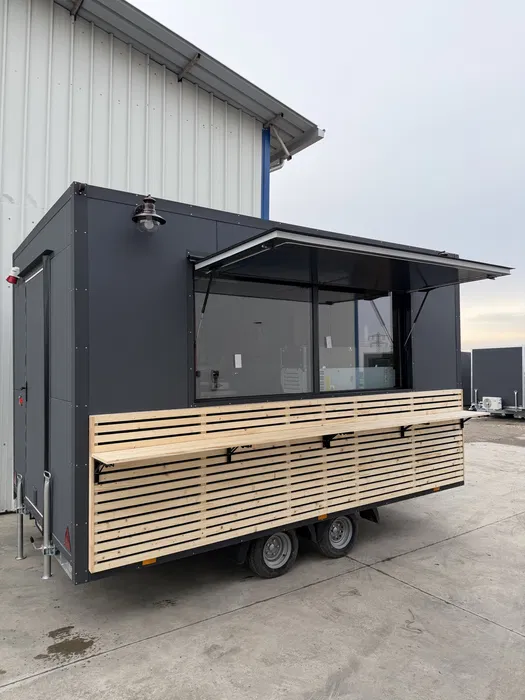 Rulota Shaorma si Kebab Profesionala food truck  Complet Echipata pentru Fast Food si Street Food - Imagine 3