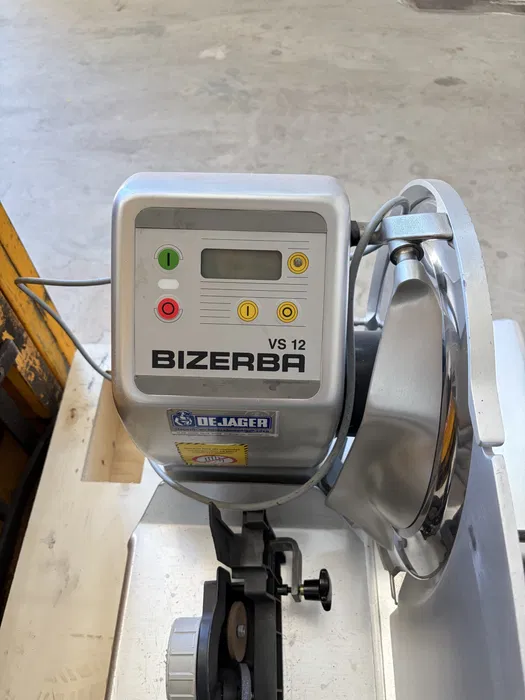 Grill Profesional Neted pe Gaz Toastmaster - Fry Top Profesional