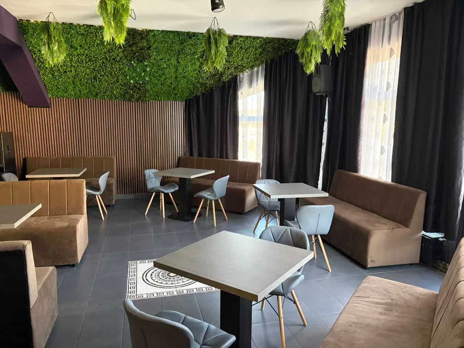 Mese pentru Bar, Fast-Food, Restaurant, Cafenea, Pizzerie si Terasa – Mobilier HoReCa Personalizat - Imagine 4