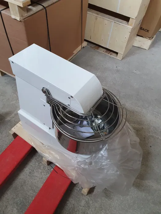 Malaxor aluat profesional 20 litri Italia, capacitate 17 kg, produs nou cu garantie - Imagine 3