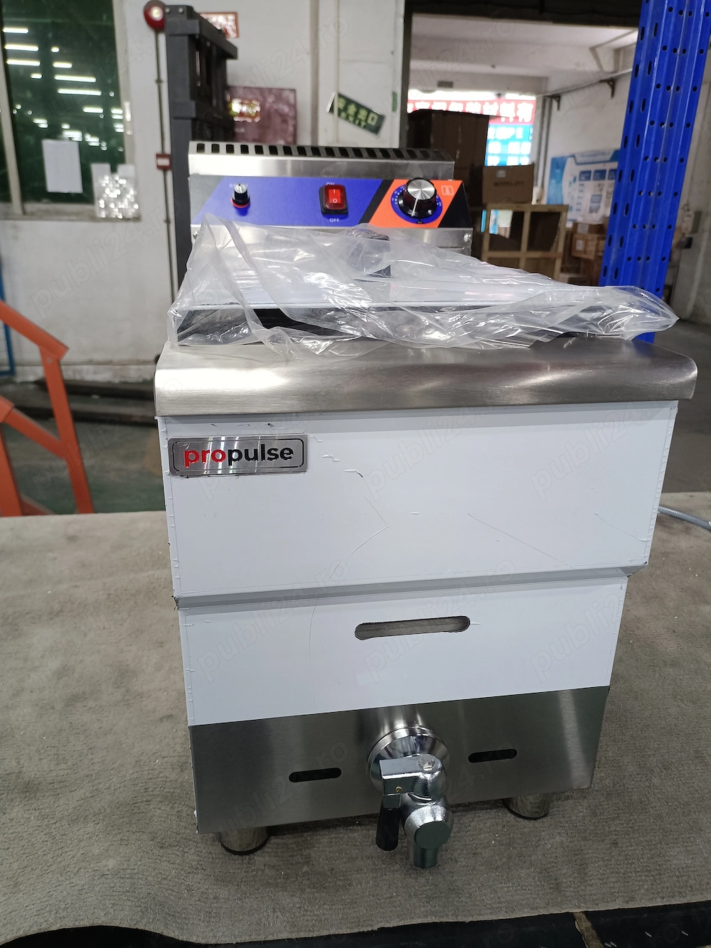 Friteuza Profesionala Electrica 17 Litri Propulse din Inox - Termostat si Limitator Temperatura