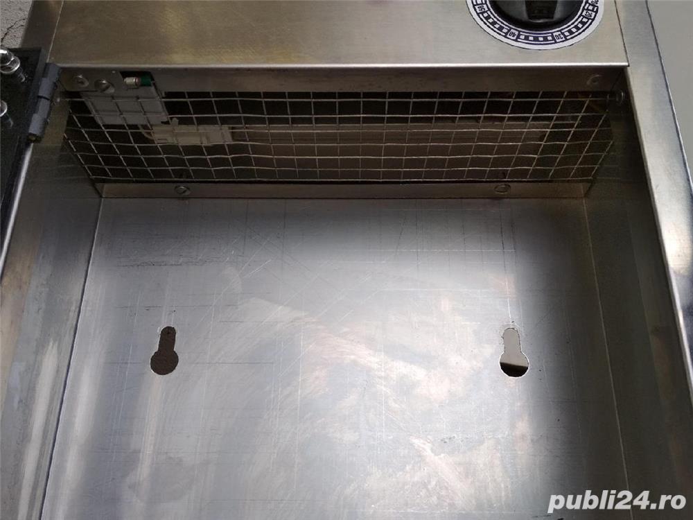 Sterilizator UV profesional pentru cutite second hand - ideal pentru restaurante si macelarii - Imagine 3