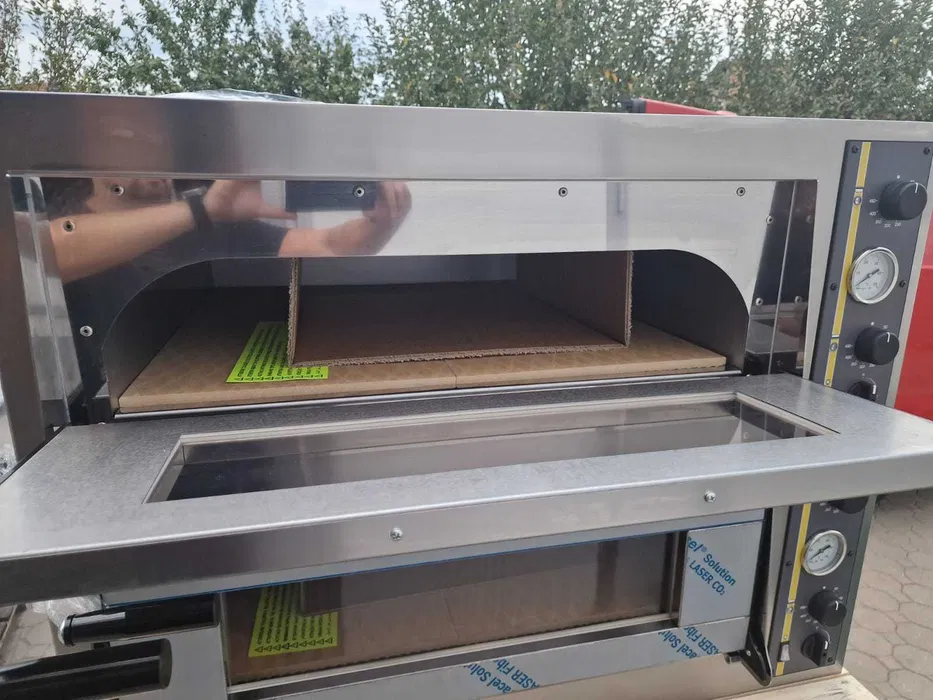 Cuptor pizza profesional 4+4 pizza 35 cm - Cuptor electric Italia cu dubla camera, 400V, nou cu garantie - Imagine 2