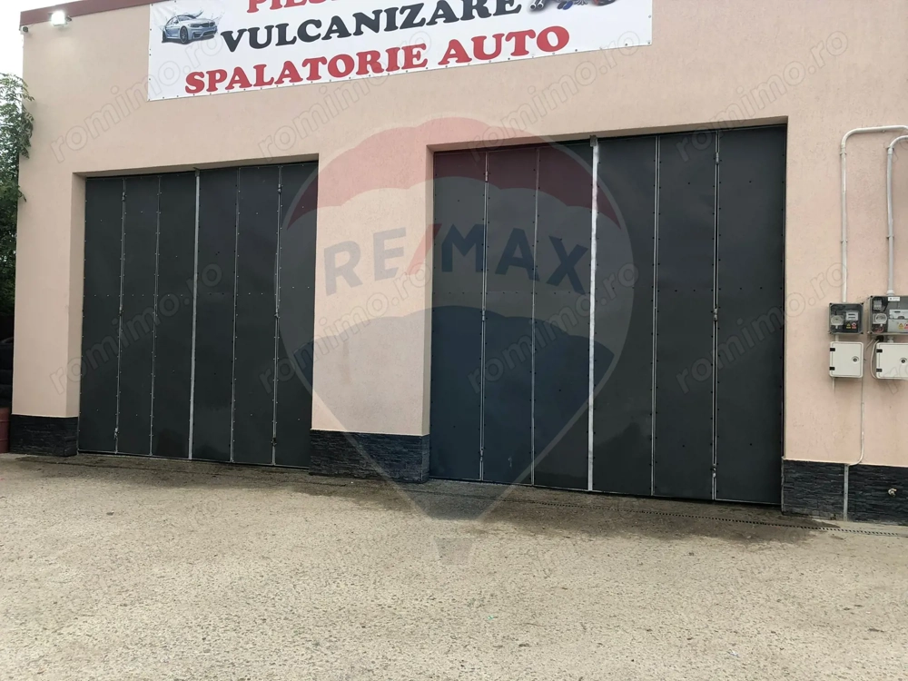 Afacere la cheie cu restaurant, spalatorie auto si vulcanizare - Complex comercial de vanzare