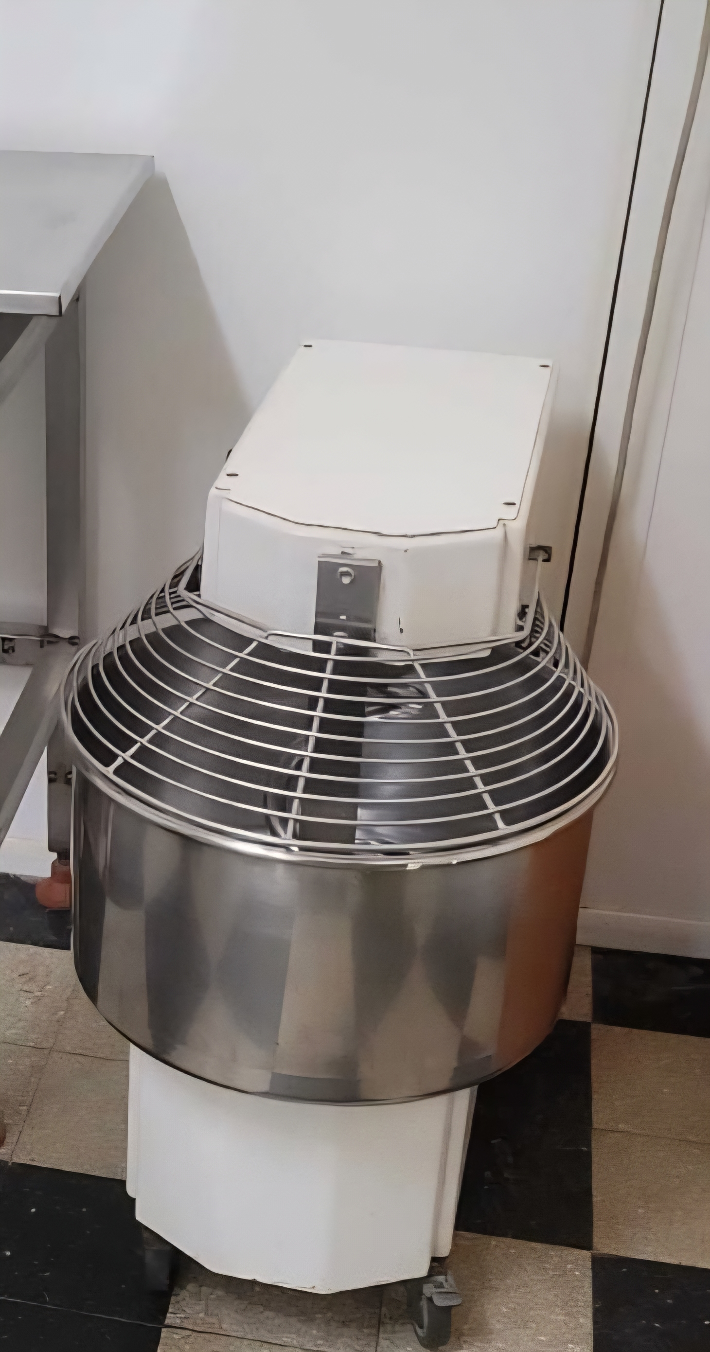 Echipamente covrigarie - Linie completa productie covrigi – masina format, cuptor Zanolli, malaxor, friteuza si mobilier inox - Imagine 3