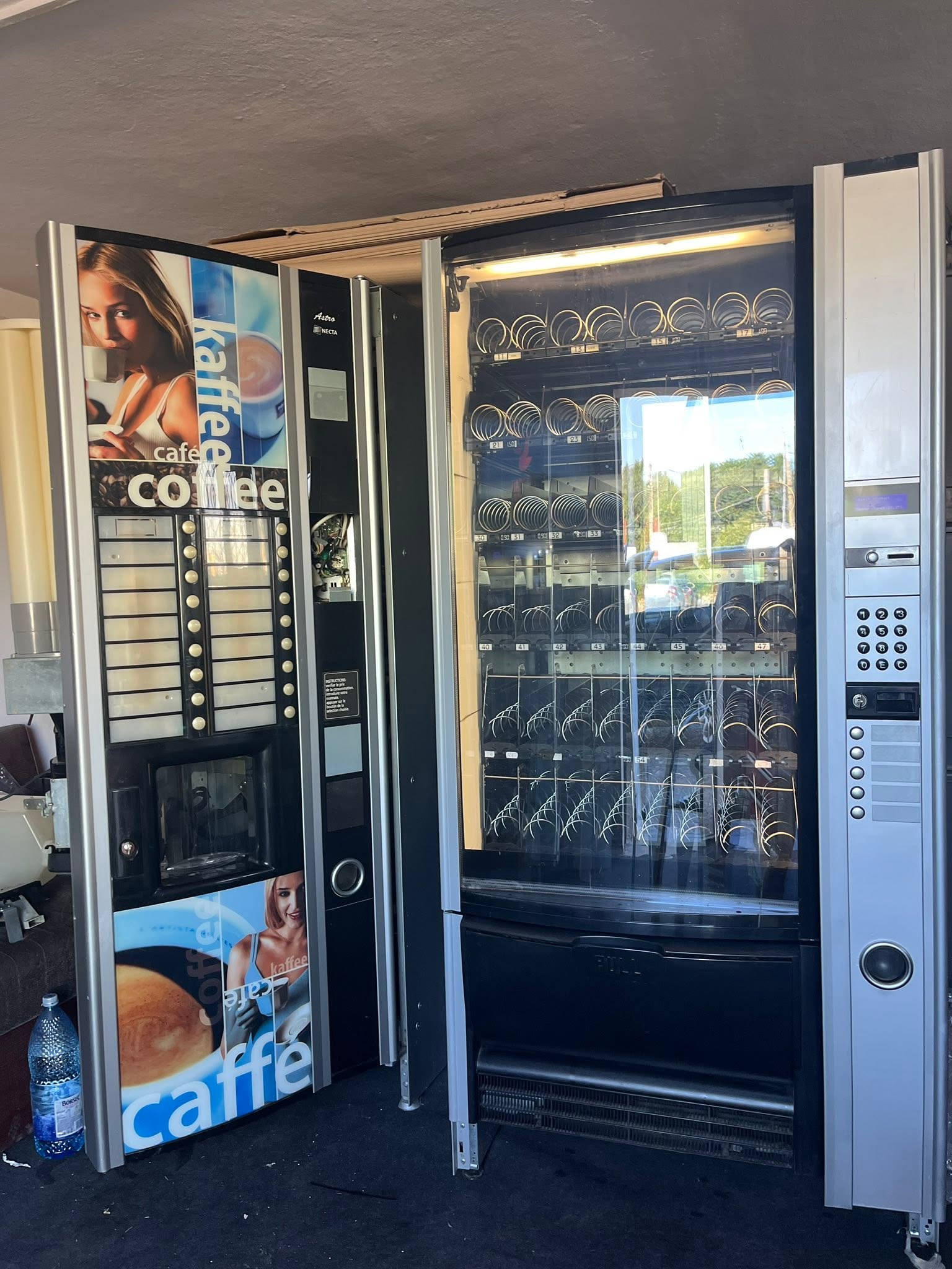 Wittenborg 7100 Plus automat profesional de cafea reconditionat - Imagine 2