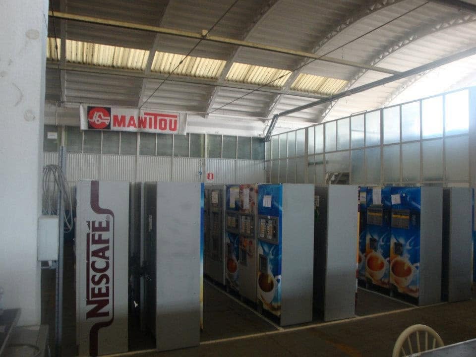 Automate vending, automate de cafea si vitrine Snack & Drink - Vanzare, service si reconditionare profesionala