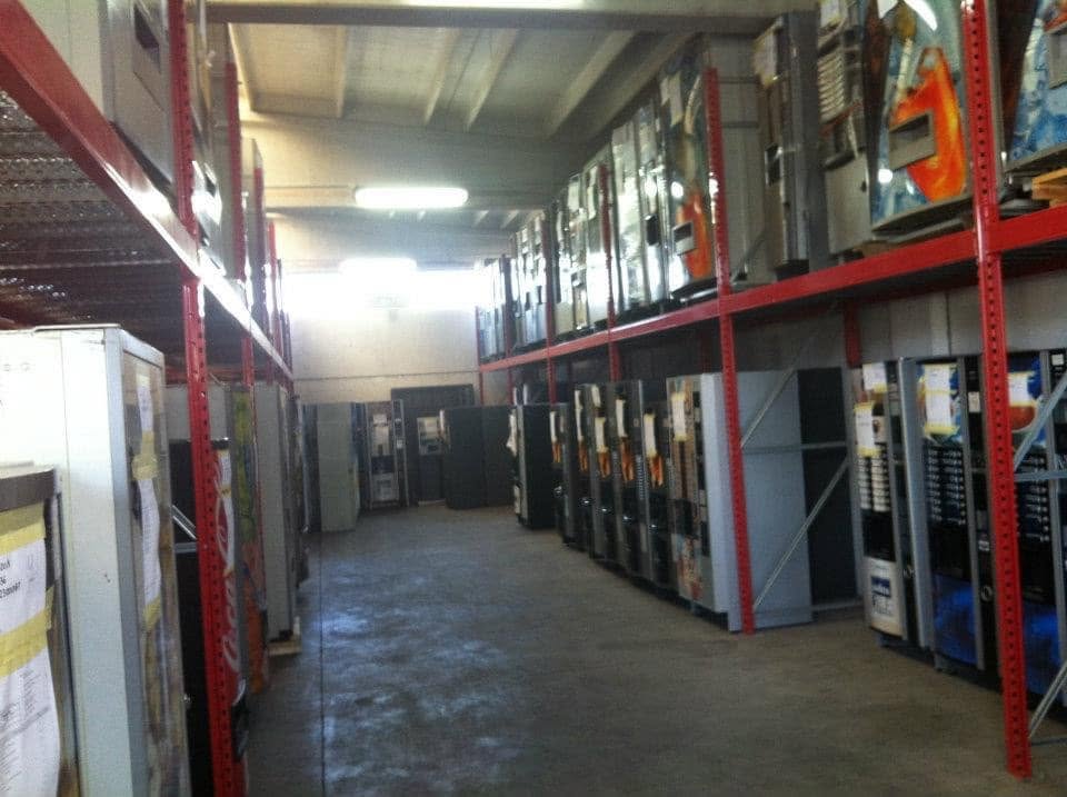Automate profesionale de cafea, automate vending si service autorizat din 2002