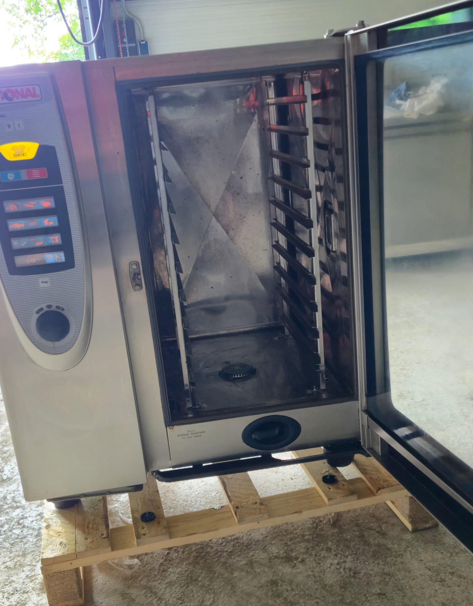 Cuptor Convectomat Rational SCC 101 - 10 GN 1/1, 400V, SelfCooking Center Profesional - Imagine 3