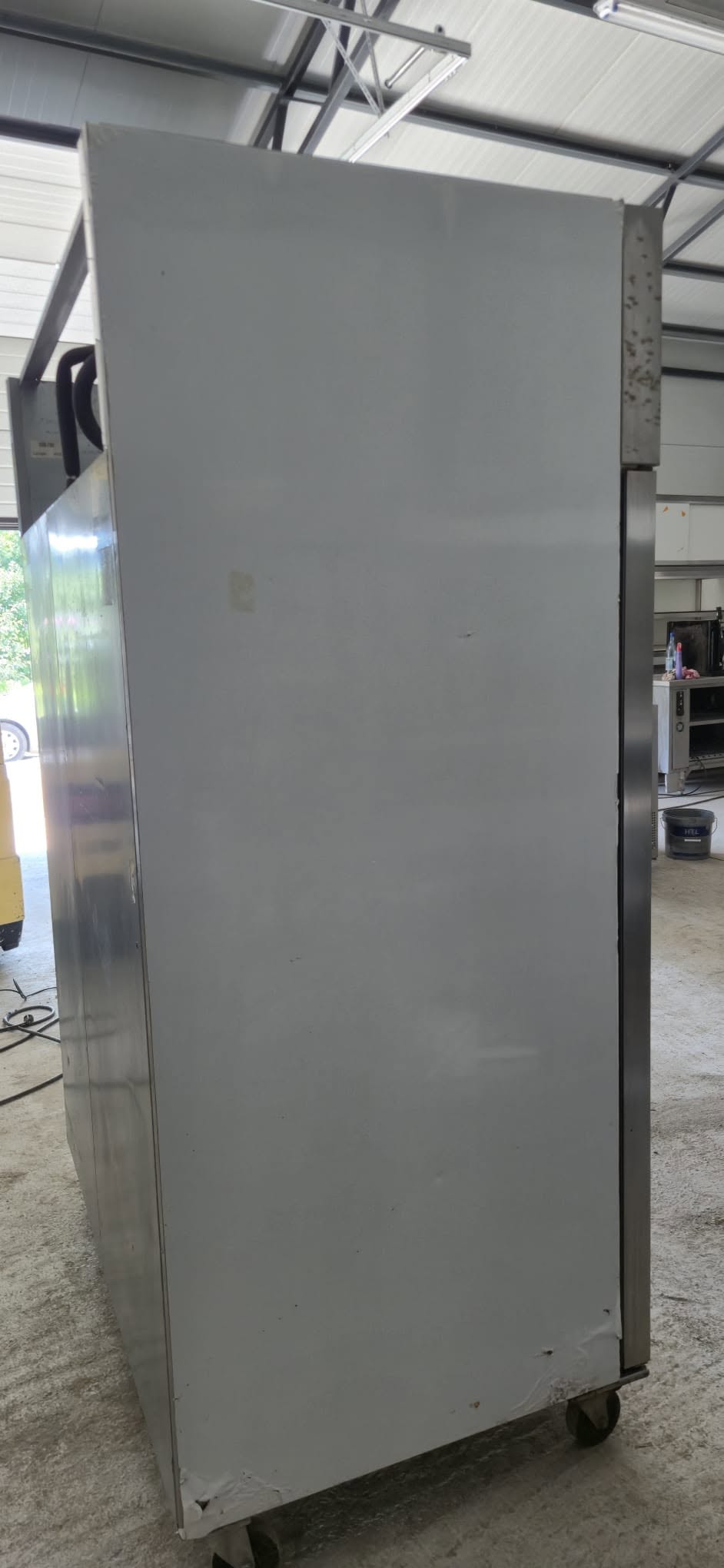 Congelator Vertical Profesional Polar 1200 Litri - 2 Usi, Control Digital, Inox, HoReCa