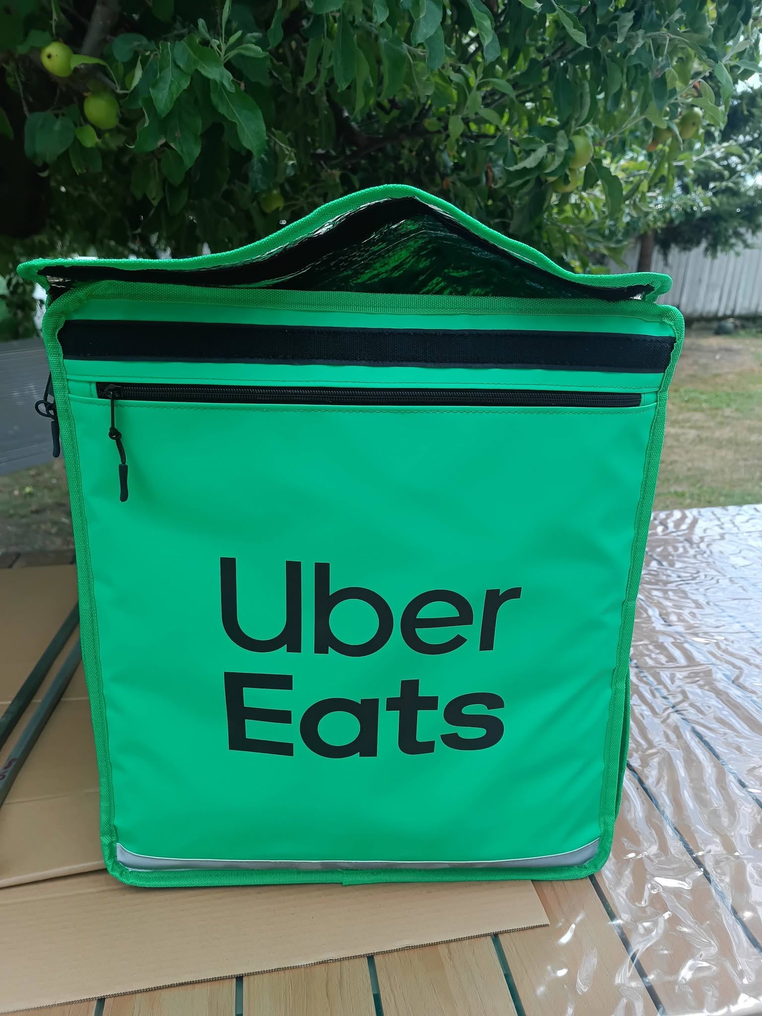 Geanta termoizolanta pentru livrari mancare fast-food si catering