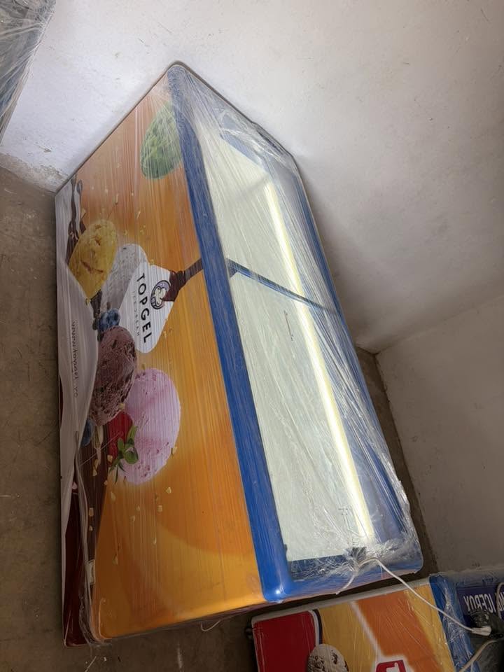 Lada Frigorifica pentru Inghetata TopGel SH | Vitrina Congelare Inghetata | Capac Culisant din Sticla | Garantie