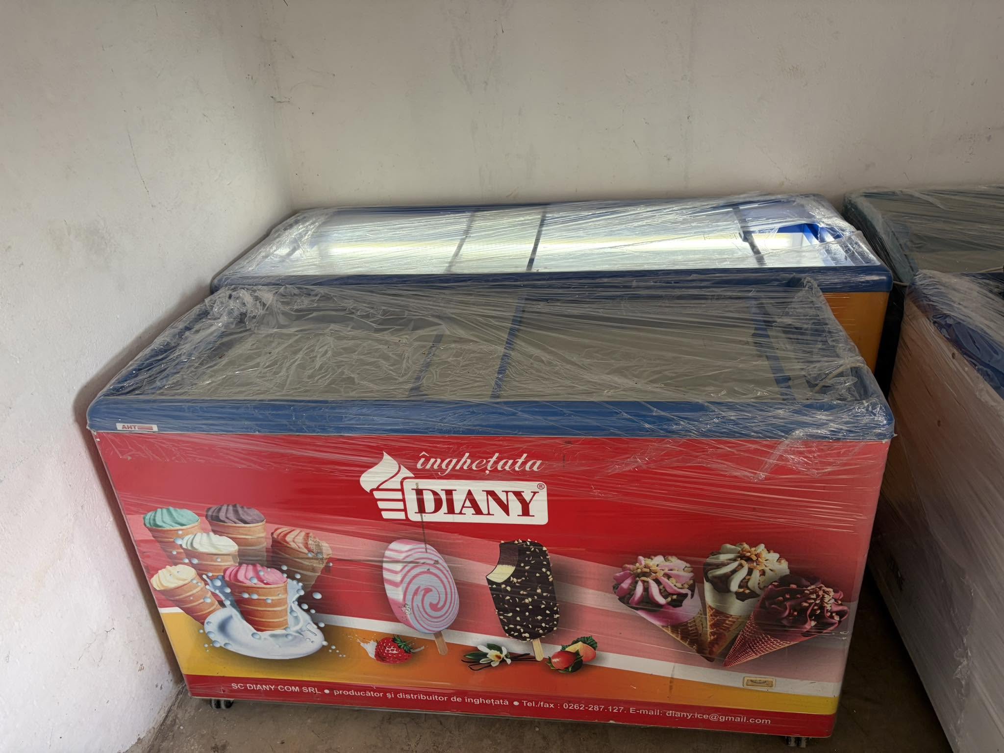 Lada Frigorifica Orizontala pentru Inghetata SH | Congelator Comercial cu Geam Culisant | Ideal Magazin, Cofetarie si HoReCa | Garantie