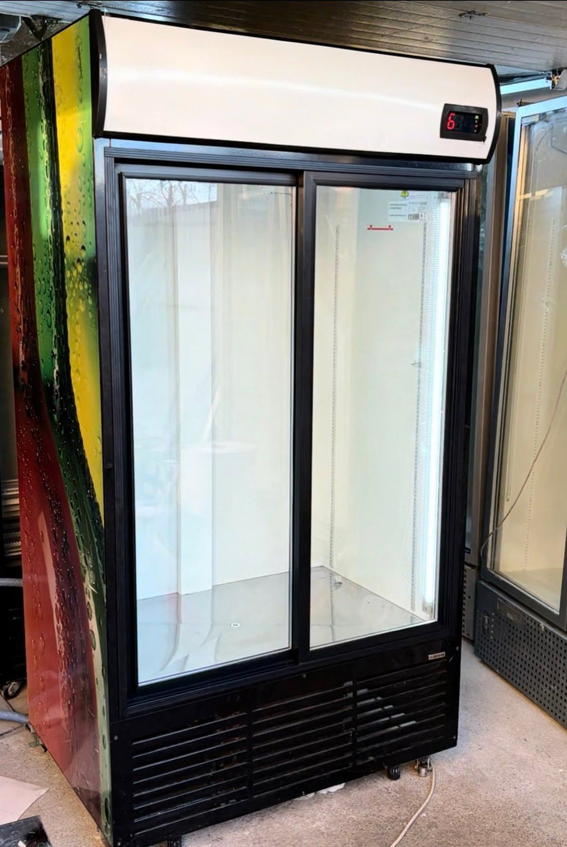Vitrina Frigorifica Dubla Profesionala cu Usi Culisante SH | Frigider Comercial pentru Bauturi | LED | Afisaj Electronic | Garantie