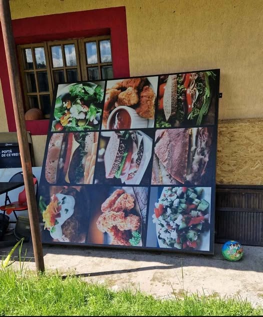 Caseta luminoasa publicitara LED 200 x 200 cm pentru restaurante, hoteluri, magazine si spatii comerciale