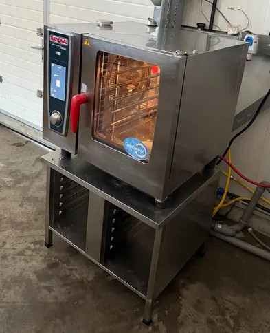 Cuptor Gastronomic RATIONAL WhiteEfficiency 61 – Electric – 6 Tăvi GN 1/1 | Autospălare | Stare excelentă - Imagine 2