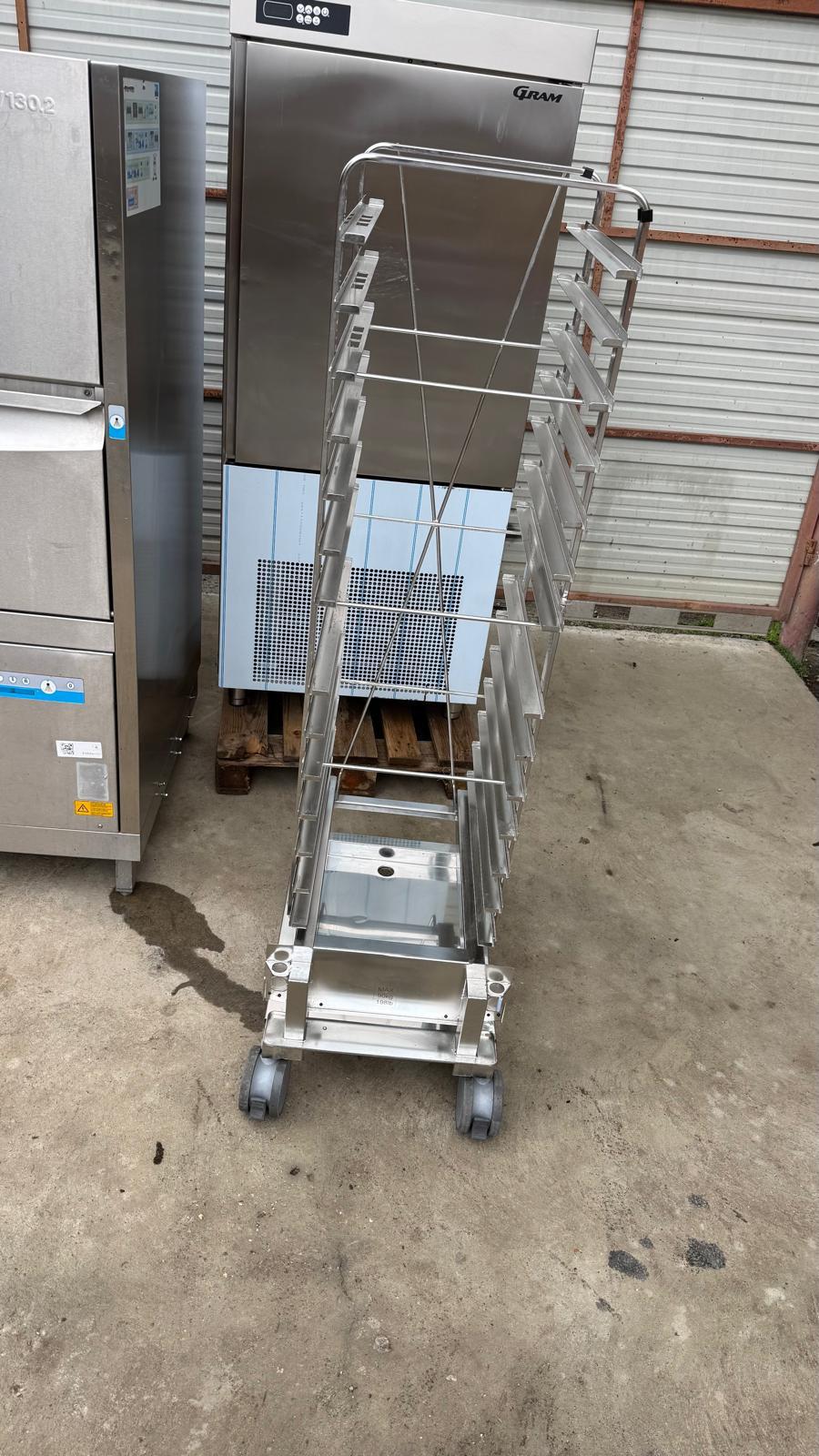 Cărucior Rational pentru Patiserie 14 tăvi 600×400 – Compatibil cu cuptoare Rational 20 tăv - Imagine 4